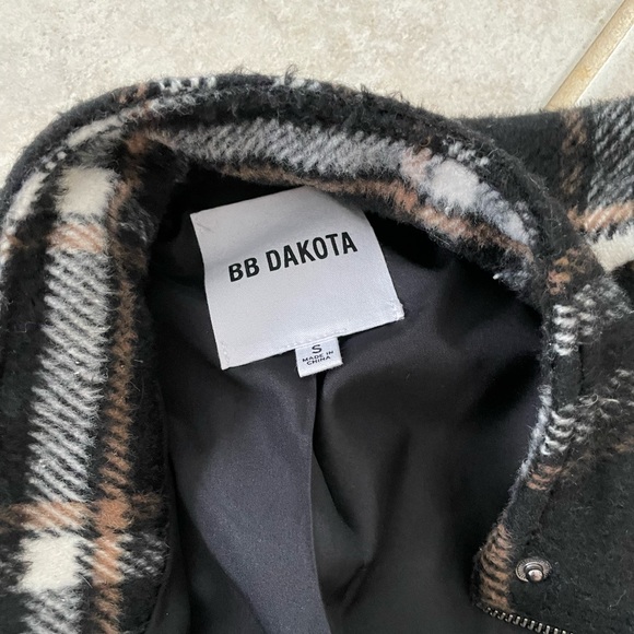 BB Dakota plaid times coat - Picture 8 of 8